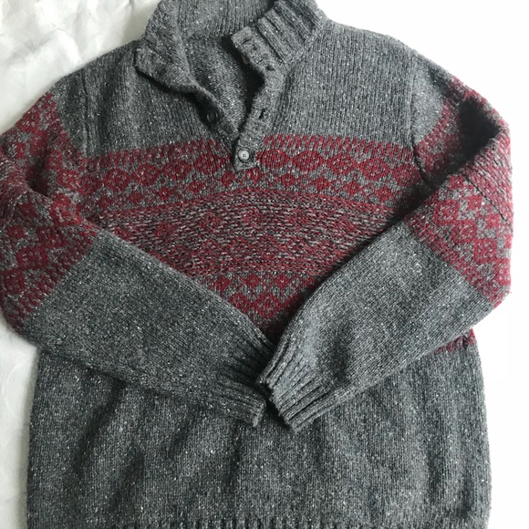 Men’s Cable Knit Sweater - Picture 2 of 2
